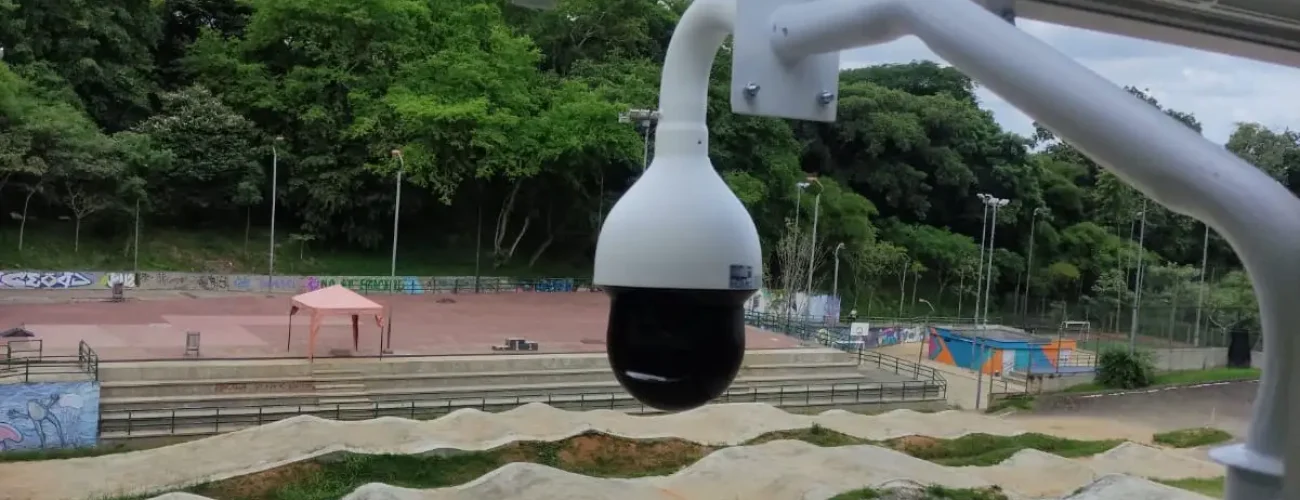 5153b700-7645-11f0-9b20-0242ac110002-1922_Original